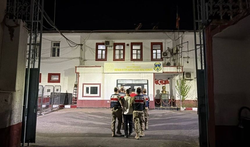 4 İlde Yürütülen Operasyonda 7 Şüpheli Tutuklandı
