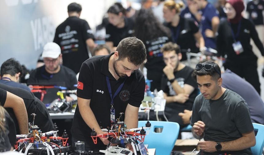 TEKNOFEST Sürü İHA Yarışması Gaziantep'te Start Aldı