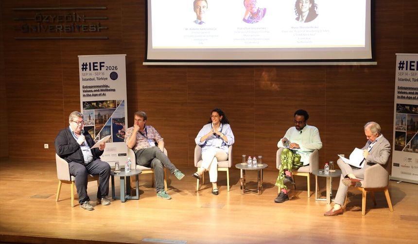 Uluslararası Girişimcilik Forumu'nda yapay zekanın iş dünyasına etkileri ele alındı