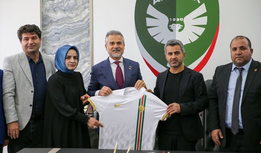 Kılıç'tan Amedspor'a Erbakan'ın Selam ve Başarı Dilekleri