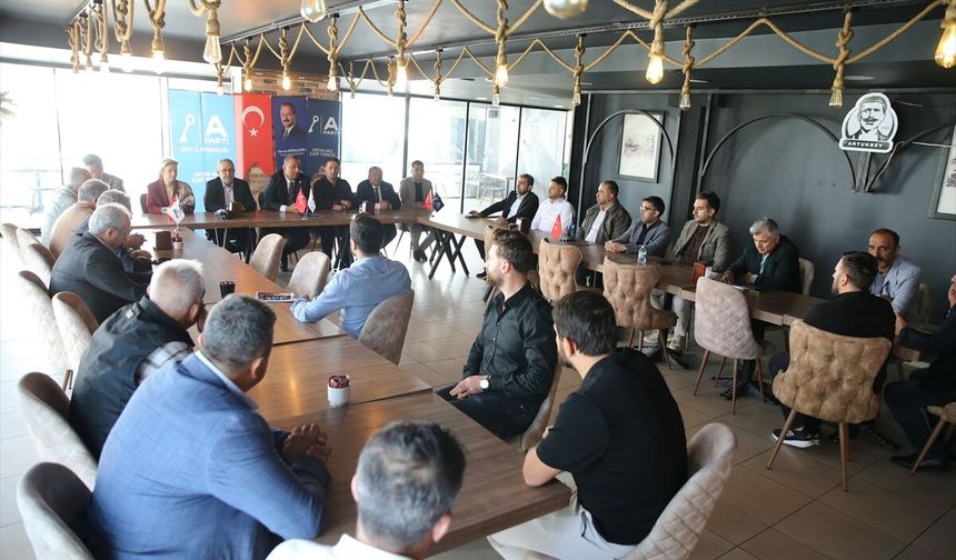 Anahtar Partili Tanrıöver Siirt'te Sorunları Dinledi