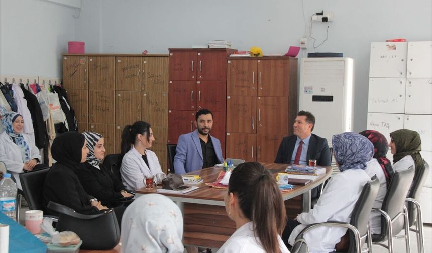 Cizre Milli Eğitim Müdürü Öğrencilerle Buluştu