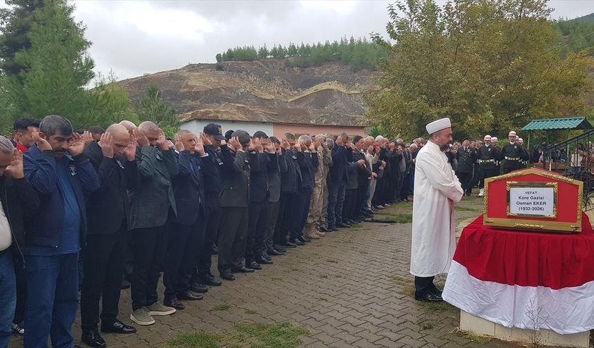 Kore Gazisi Osman Eker Son Yolculuğuna Uğurlandı