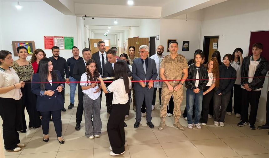 Şırnak'ta şehit uzmanın çavuşunun adı kütüphaneye verildi