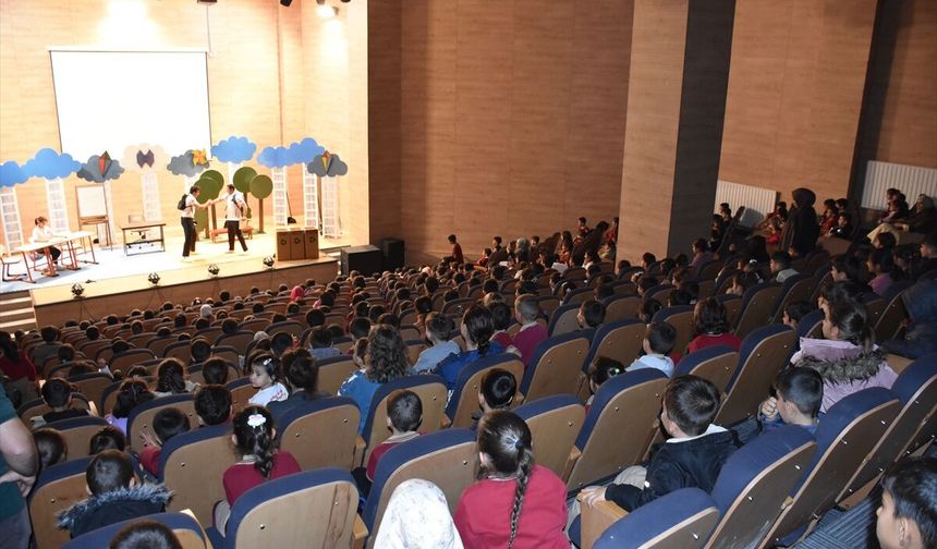 Şırnak'ta Çocuklar 'Süper Kahramanlar'la Eğlenerek Öğrendi