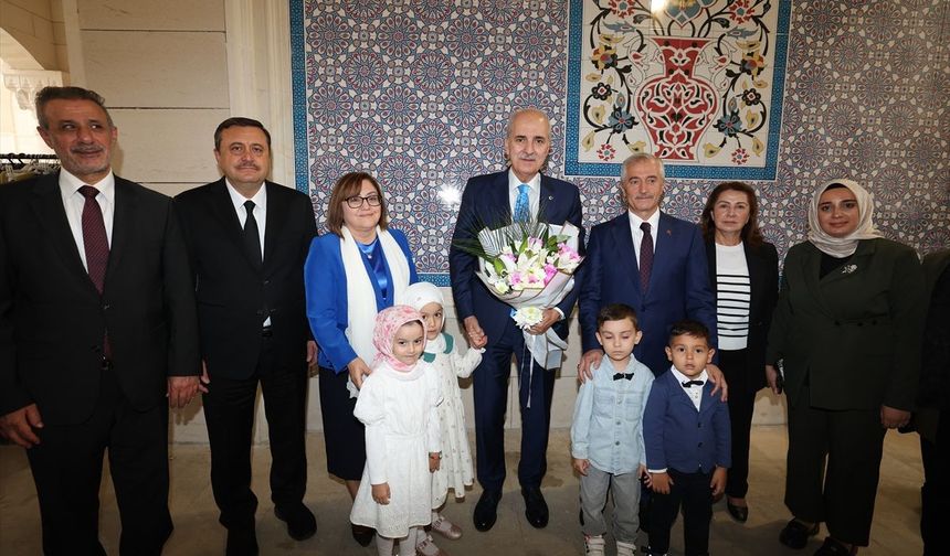 TBMM Başkanı Kurtulmuş Gaziantep'te Cami Ziyaret Etti